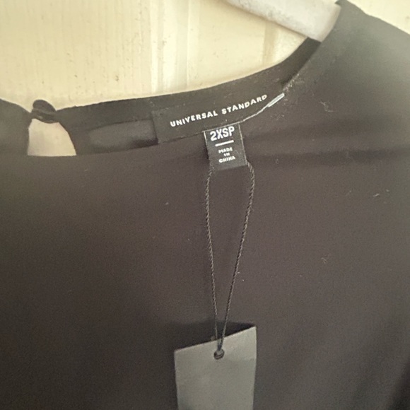 New Universal Standard Little Black Dress SZ 2XS Petite = SZ 6 - 8 - Picture 4 of 10